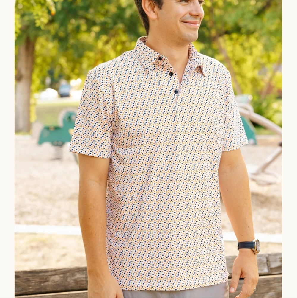 T1men's Casual Short Sleeve Shirt - White with Black and Orange Pattern